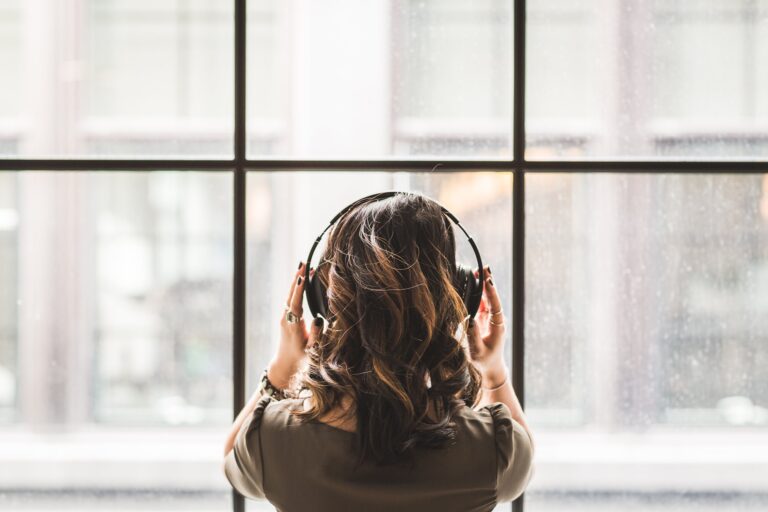 do earbuds cause earwax