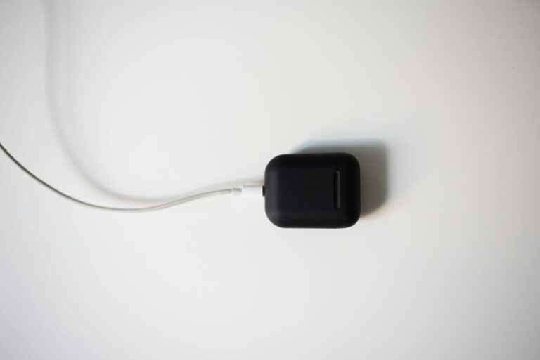 how long to charge earbuds